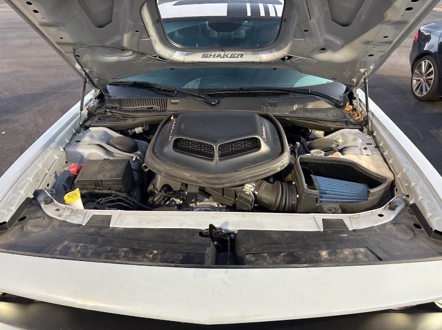 Used 2022 Dodge Challenger R/T Scat Pack w/ Shaker Package RWD image 8