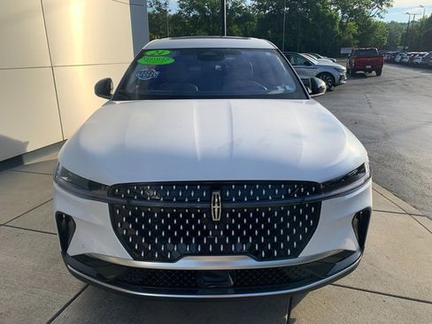 Certified 2025 Lincoln Nautilus Premier w/ Equipment Group 102A AWD/4WD image 10