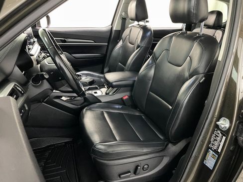 Used 2020 Kia Telluride S image 23