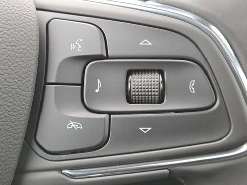 New 2026 Buick Envista Avenir image 12