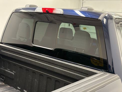 Used 2023 Ford F150 Lightning Platinum image 8