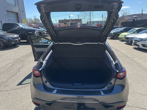 Used 2023 MAZDA MAZDA3 s FWD image 30