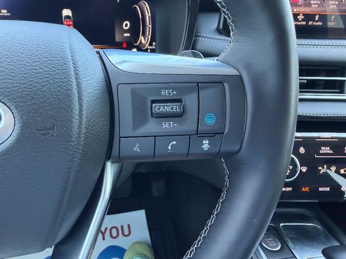 Used 2023 INFINITI QX60 Sensory w/ Vision Package AWD/4WD image 51