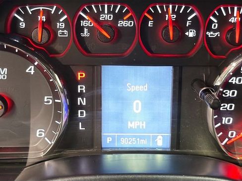 Used 2019 Chevrolet Silverado 1500 Custom w/ Custom Convenience Package image 14