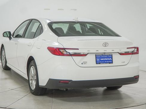 Used 2025 Toyota Camry LE AWD/4WD image 8