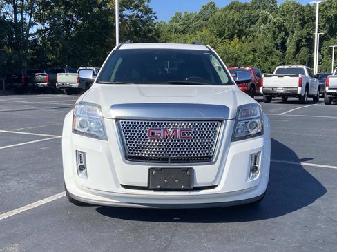 Used 2015 GMC Terrain Denali FWD image 2