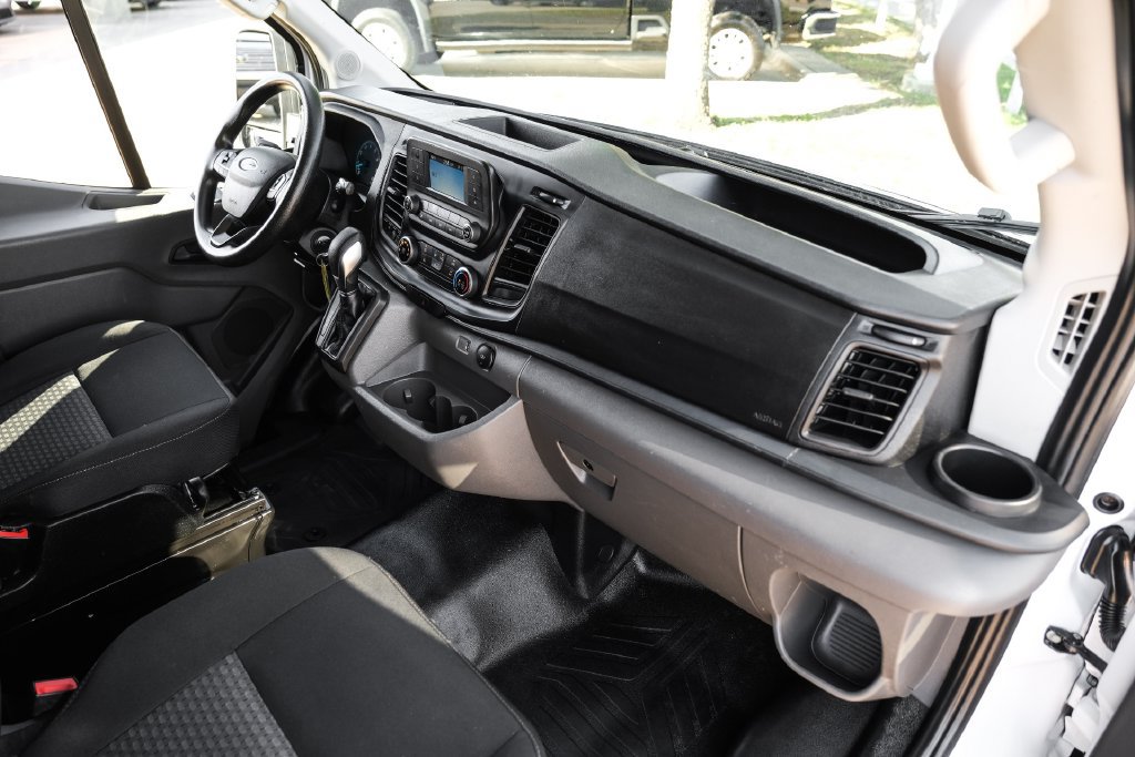 Used 2023 Ford Transit 250 148 High Roof AWD image 9