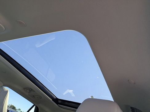 New 2026 Ford Explorer Platinum w/ LUX Leather Package image 19