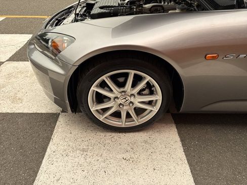 Used 2004 Honda S2000 image 30