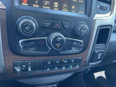 Used 2015 RAM 2500 Laramie AWD/4WD image 11