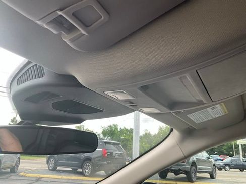 Used 2020 Ford Escape SEL FWD image 17