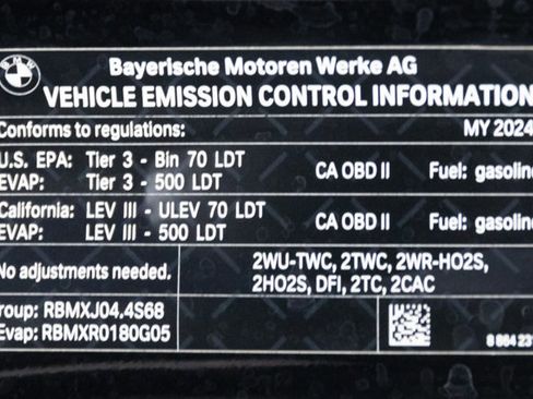 Used 2024 BMW X7 M60i w/ Executive Package image 45