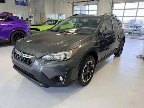 Used 2021 Subaru Crosstrek 2.0i Premium w/ Moonroof Package AWD/4WD image 6