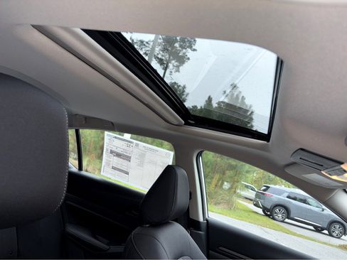 New 2025 Nissan Altima 2.5 SV w/ SV Premium Package image 11