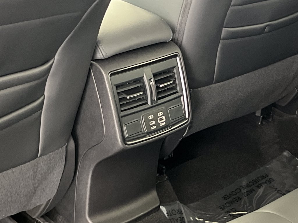 Certified 2026 Subaru Forester Limited AWD/4WD image 39