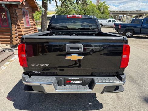 Used 2016 Chevrolet Colorado W/T w/ WT Convenience Package AWD/4WD image 18