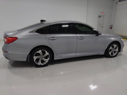 Used 2019 Honda Accord EX-L image 10