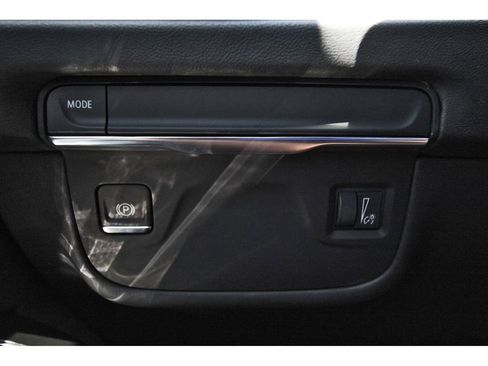 New 2026 Cadillac Escalade ESV 2WD image 15
