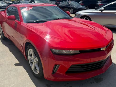 Used 2018 Chevrolet Camaro LS RWD image 2