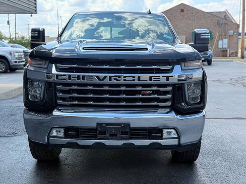 Used 2020 Chevrolet Silverado 2500 LTZ w/ LTZ Convenience Package AWD/4WD image 2