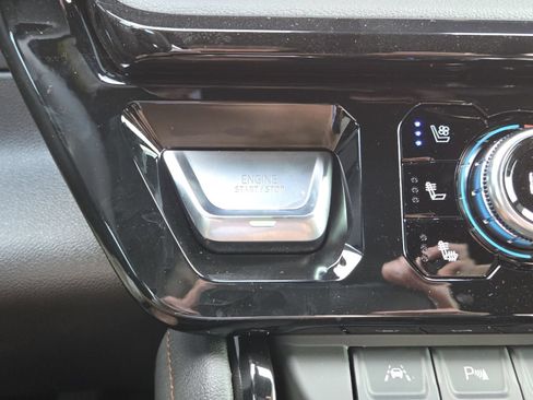 New 2026 GMC Sierra 1500 AT4 w/ AT4 Premium Package AWD/4WD image 15