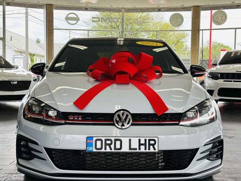 Used 2021 Volkswagen GTI Autobahn FWD image 18