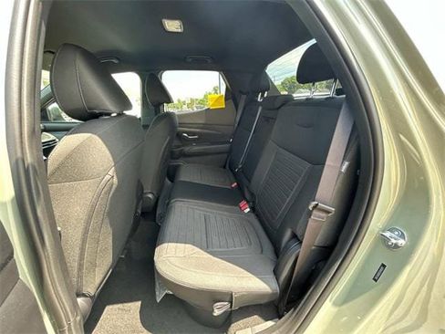 New 2025 Hyundai Santa Cruz SE image 5
