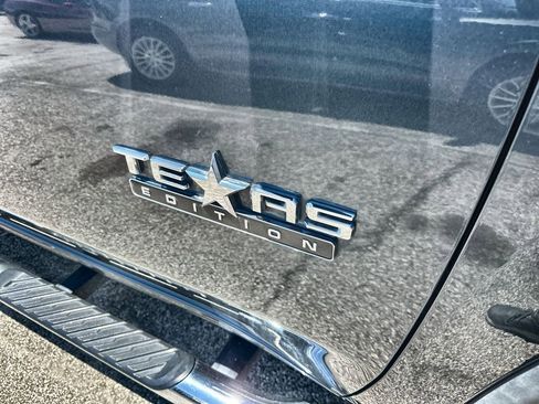 Used 2020 Chevrolet Silverado 2500 LT w/ Texas Edition AWD/4WD image 6