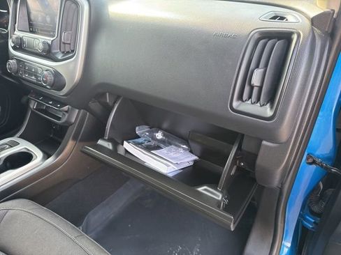 Used 2022 Chevrolet Colorado LT image 53