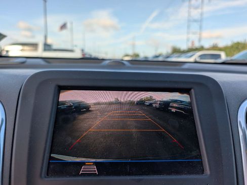 Used 2020 Chevrolet Equinox LT AWD/4WD image 15