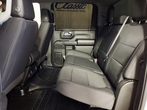 Used 2023 GMC Sierra 3500 Pro w/ Gooseneck/5TH Wheel Package AWD/4WD image 10