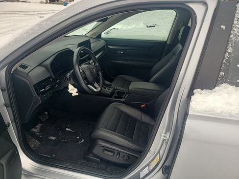 Used 2024 Honda CR-V EX-L image 11