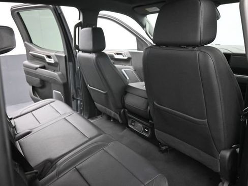 Used 2024 GMC Sierra 1500 SLT RWD image 20