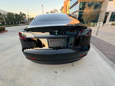 Used 2023 Tesla Model 3 Standard Range RWD image 7