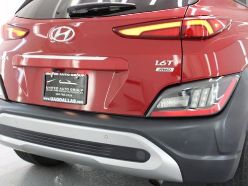 Used 2023 Hyundai Kona Limited AWD/4WD image 22