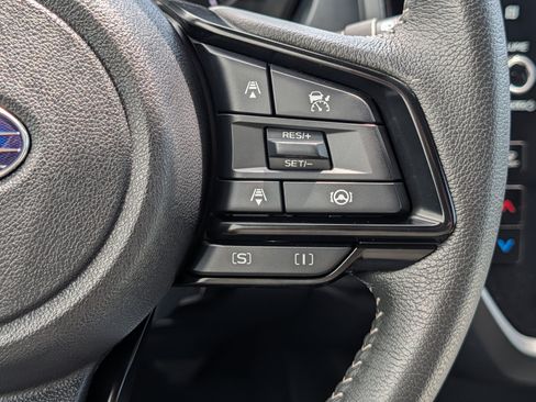 Certified 2025 Subaru Forester Premium AWD/4WD image 30