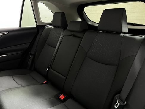 Certified 2025 Toyota RAV4 XLE AWD/4WD image 22