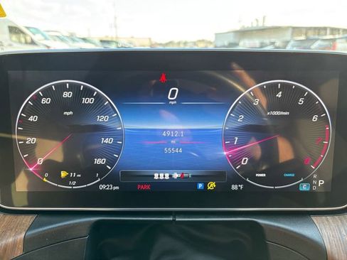 Used 2024 Mercedes-Benz C 300 Sedan image 20