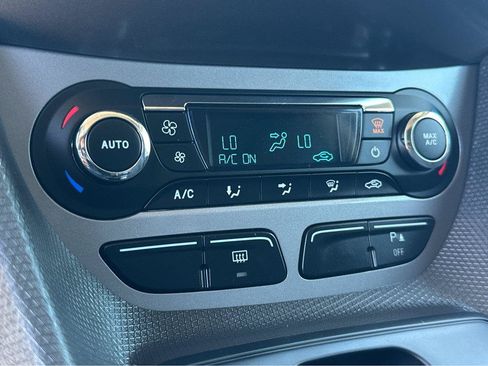 Used 2017 Ford Transit Connect XLT FWD image 26