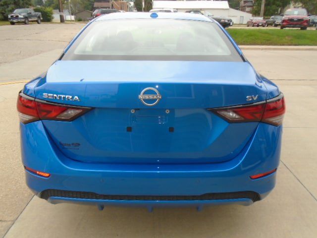 Used 2024 Nissan Sentra SV FWD image 5