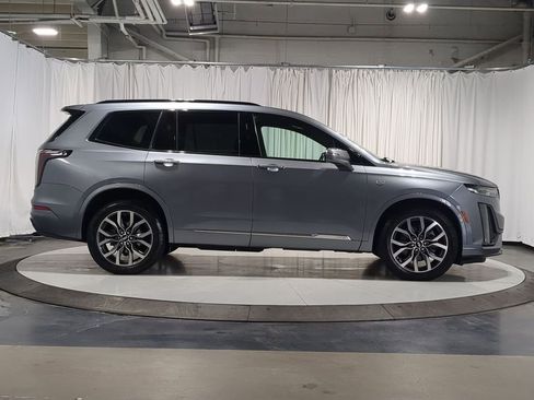 Used 2021 Cadillac XT6 Sport image 18