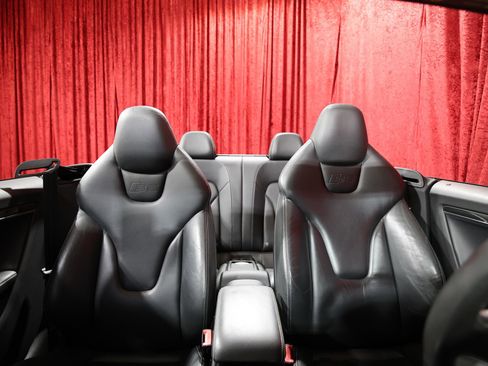 Used 2012 Audi S5 Prestige image 27