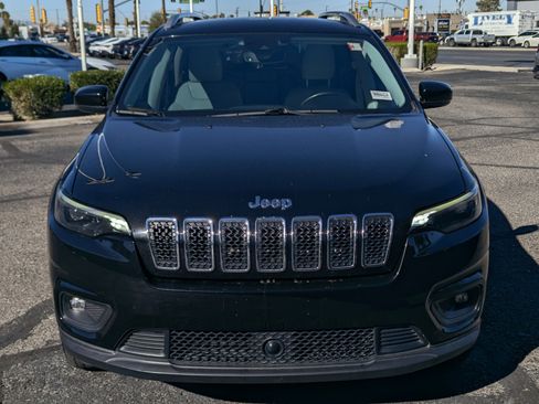 Used 2021 Jeep Cherokee Latitude Lux w/ Comfort/Convenience Group image 6
