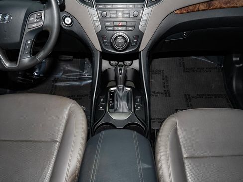 Used 2018 Hyundai Santa Fe Sport image 26