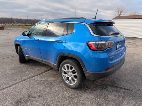 Used 2023 Jeep Compass Latitude w/ Sun and Sound Group image 4