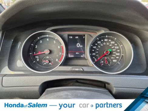 Used 2017 Volkswagen GTI Sport image 18