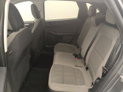 Used 2022 Ford Escape SE FWD image 18