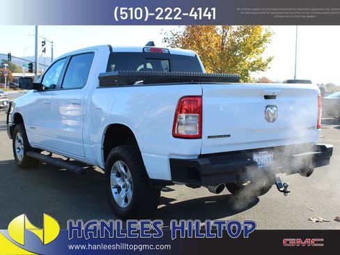 Used 2022 RAM 1500 4x4 Crew Cab image 9