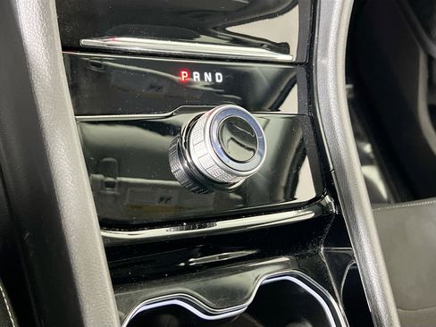 Used 2023 Jeep Grand Cherokee Laredo w/ Luxury Tech Group I image 16