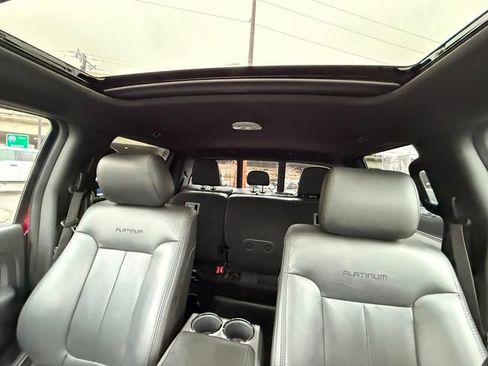 Used 2013 Ford F150 Platinum image 24